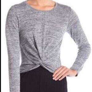 𝅺nordstrom Socialite Draped sweater Long sleeves Size XL